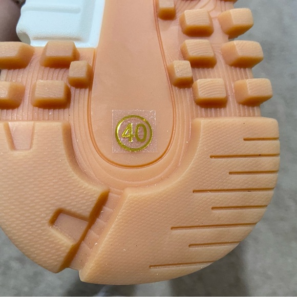 Somiliss Necap Revela Sneaker Leather Suede Women Walking US Sz 8.5 EUR 40 Beige - Picture 11 of 11